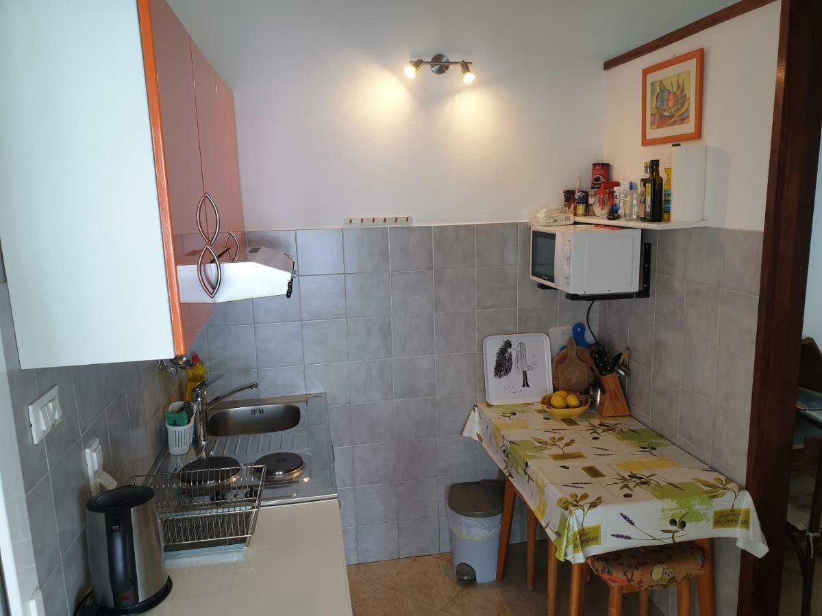 Apartments Bajo - Free Parking Дубровник Екстериор снимка